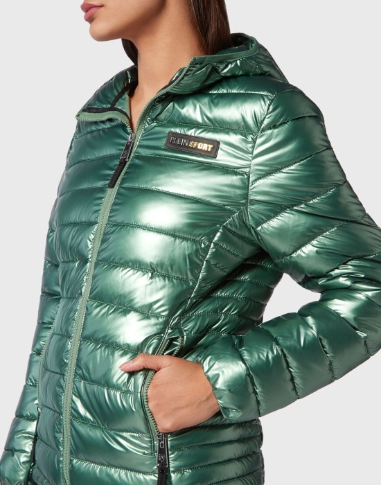 куртка  из проверенных материалов спереди