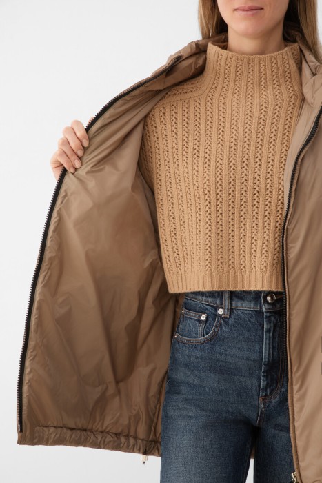 куртка  из шерсти спереди