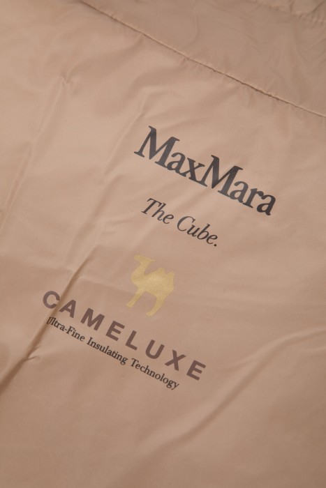 куртка  на сезон этого года фотография