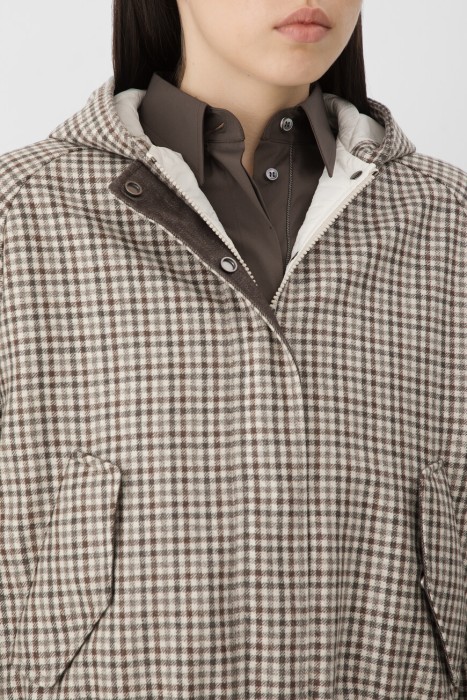 куртка  из италии вид сбоку