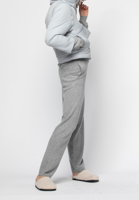 куртка  для взрослого возраста с изнаночной стороны