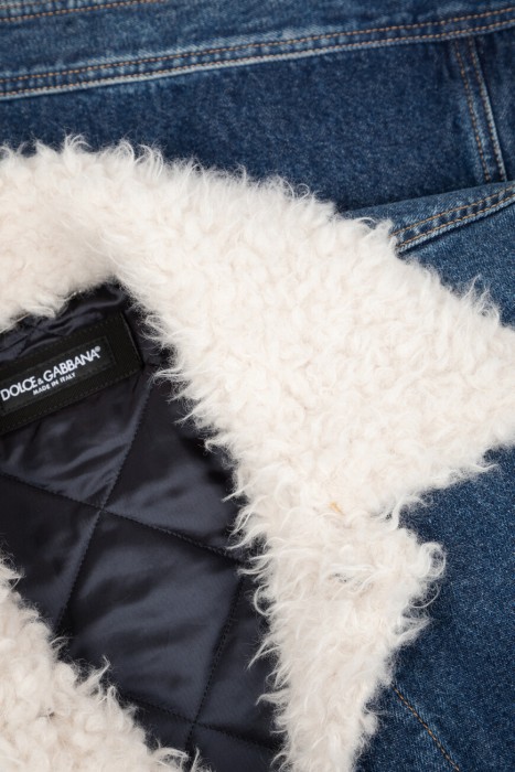 куртка  для взрослого возраста с изнаночной стороны