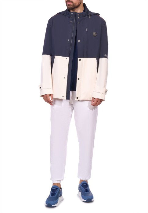 куртка  по цене 418115 руб вид справа