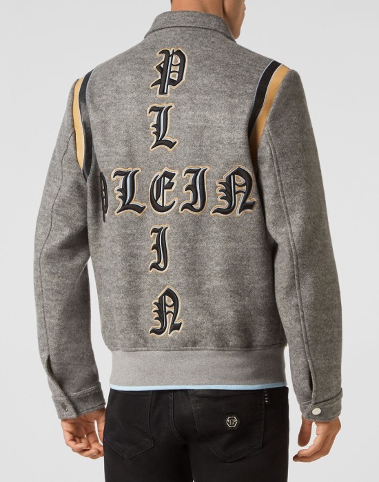 куртка  из америки вид сбоку