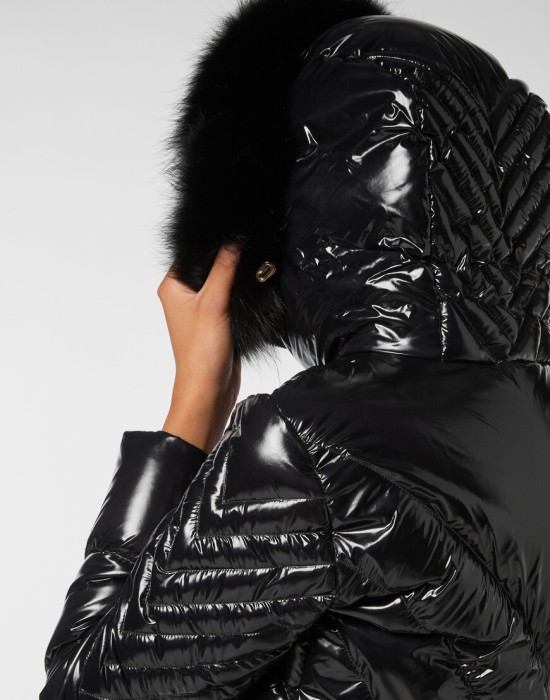 Продукция для женщин фото