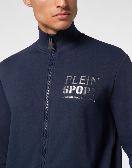 куртка  из проверенных материалов спереди