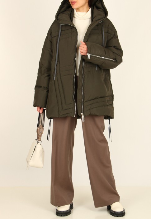 куртка  по цене 75635 руб вид справа