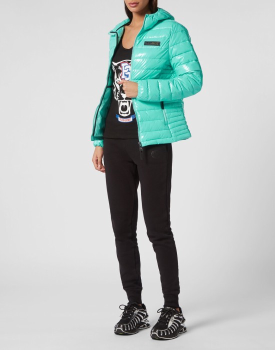 Товар голубого цвета с внутренней стороны