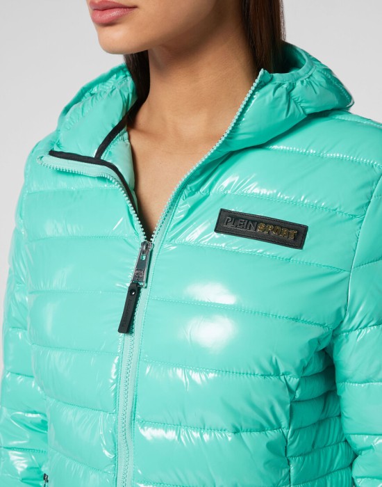 куртка  из проверенных материалов спереди