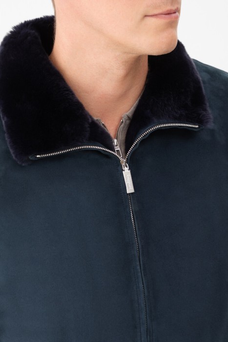 куртка  из италии вид сбоку