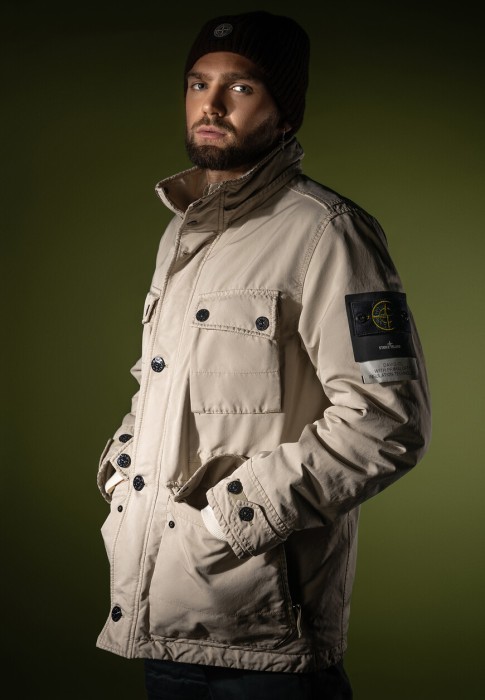 куртка  из америки вид сбоку