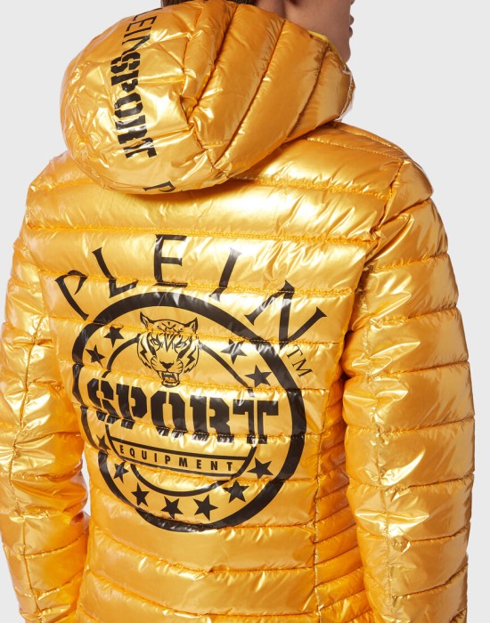 Продукция для женщин фото