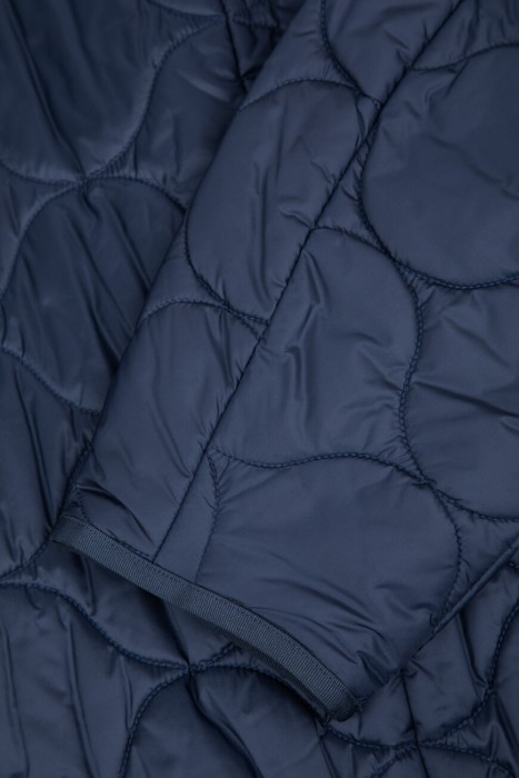 куртка  для взрослого возраста с изнаночной стороны