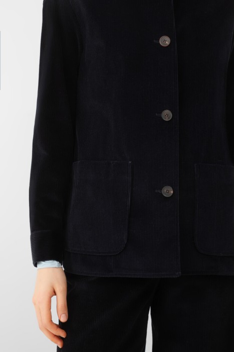 Товар синего цвета с внутренней стороны