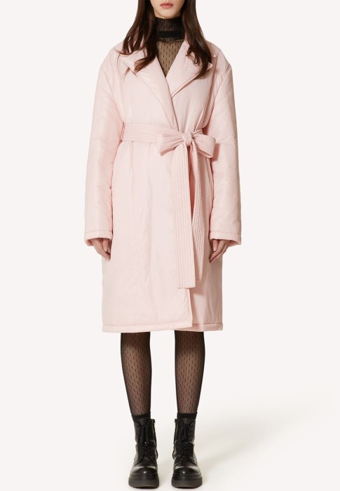 куртка  по цене 70490 руб вид справа