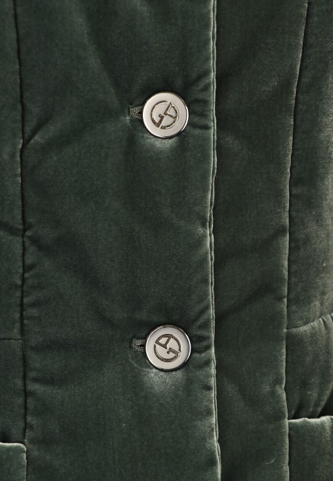 куртка  из проверенных материалов спереди