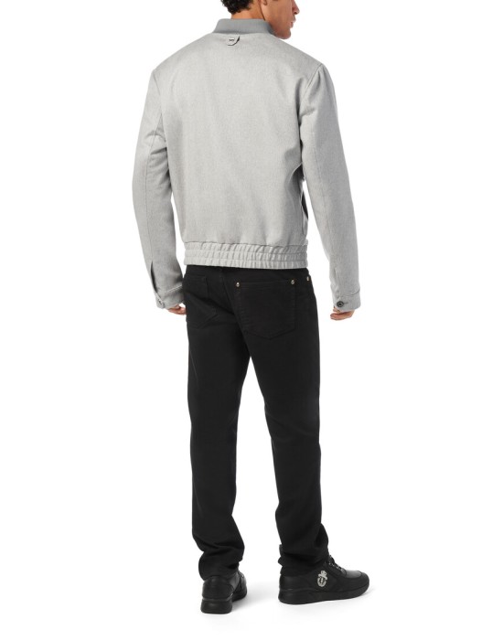 куртка  по цене 405280 руб вид справа