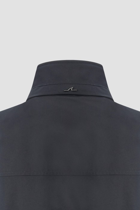 Товар синего цвета с внутренней стороны