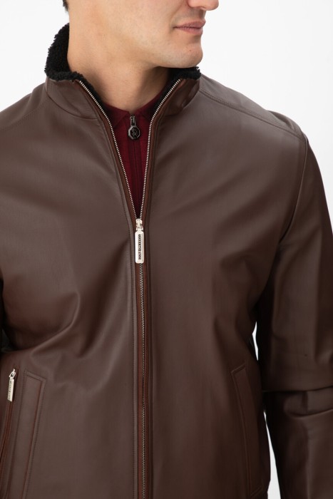 куртка  из англии вид сбоку