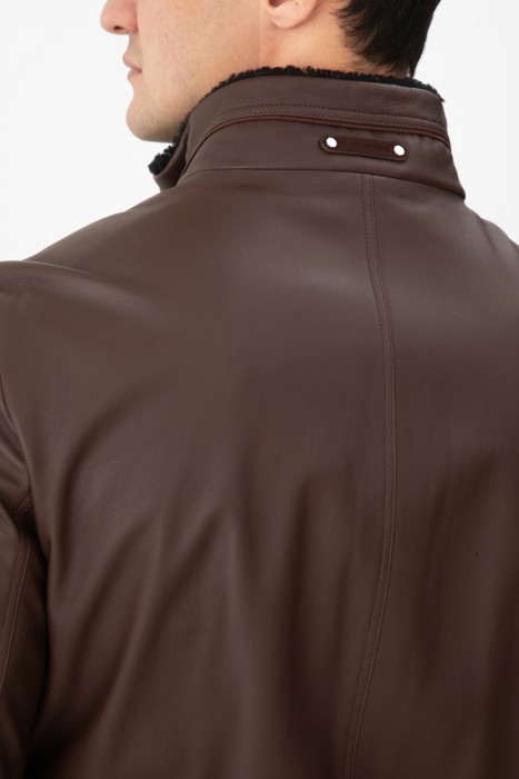 куртка  из кожи спереди