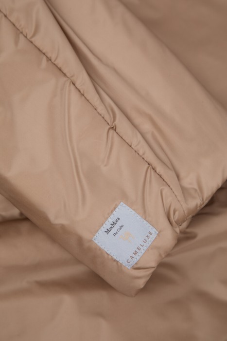 куртка  для взрослого возраста с изнаночной стороны