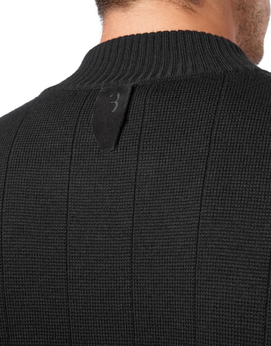 куртка  из проверенных материалов спереди