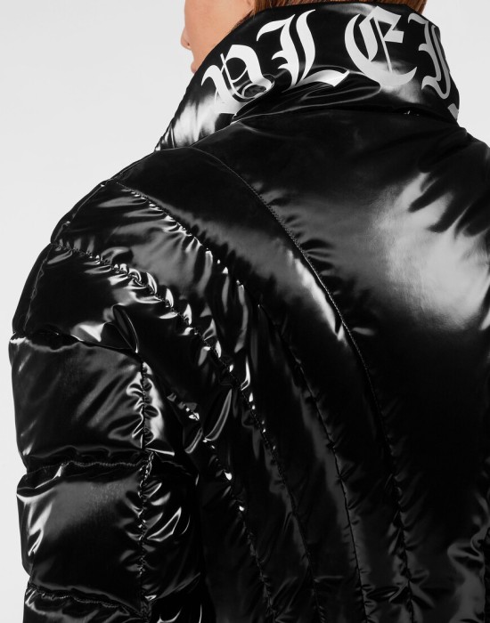 куртка  из проверенных материалов спереди