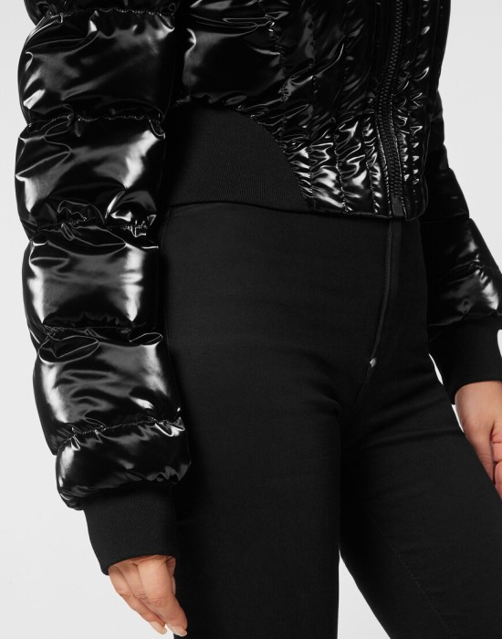 Продукция для женщин фото