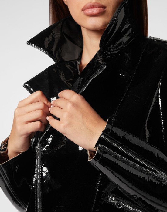 куртка  из проверенных материалов спереди