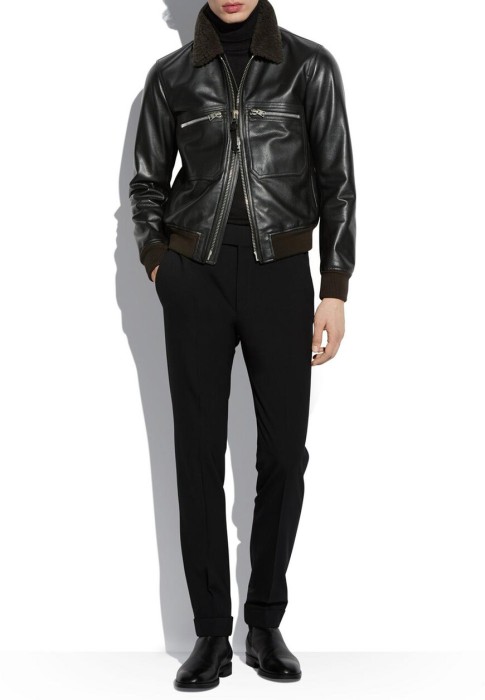 куртка  по цене 609980 руб вид справа