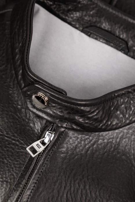 куртка  на сезон этого года фотография