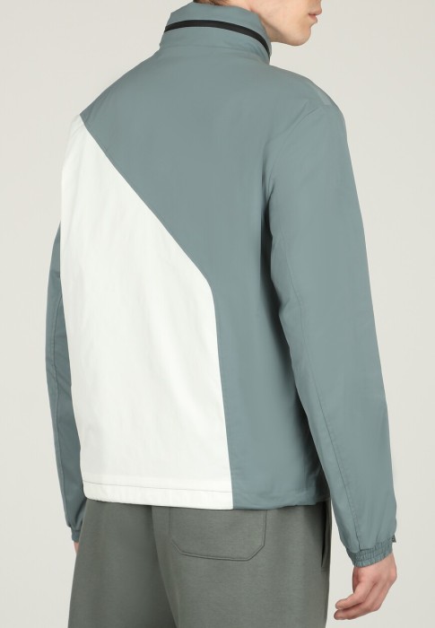 куртка  из италии вид сбоку