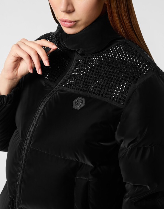 Продукция для женщин фото