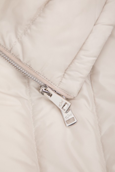 куртка  вид сзади