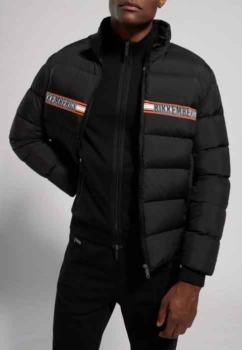 куртка  из италии вид сбоку