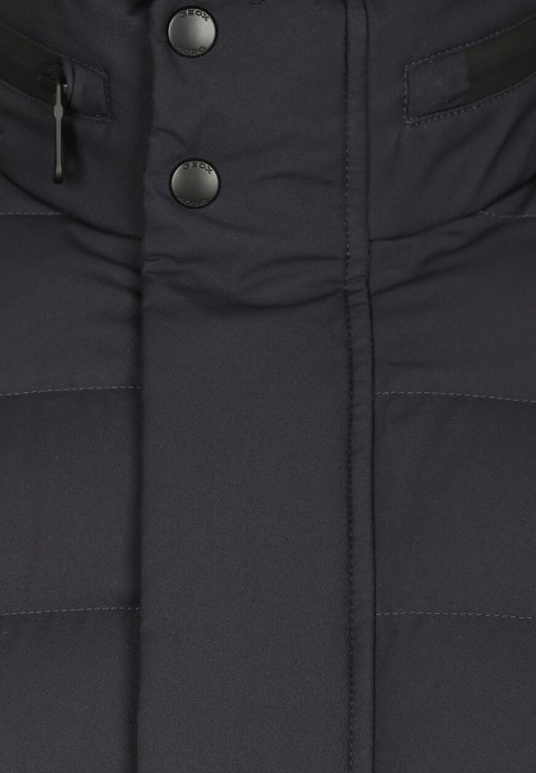 куртка  из проверенных материалов спереди