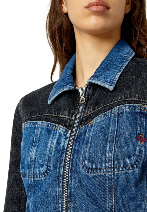 куртка  из проверенных материалов спереди