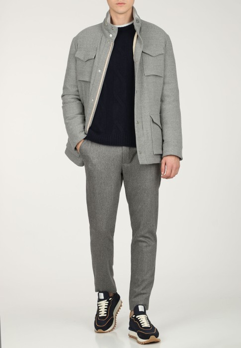 куртка  по цене 266735 руб вид справа