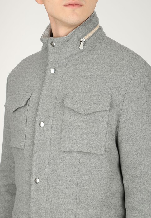 куртка  из проверенных материалов спереди