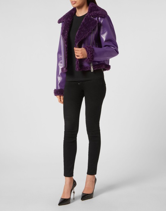 куртка  по цене 86308 руб вид справа