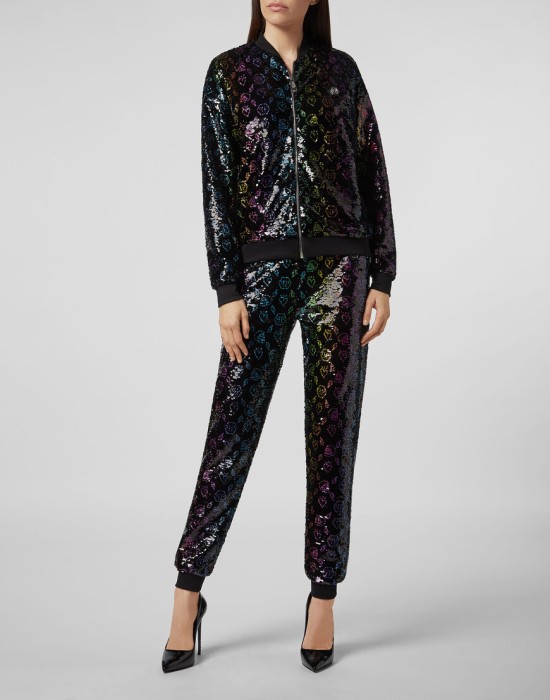 куртка  по цене 74800 руб вид справа