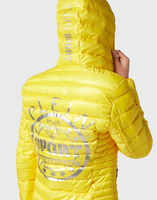 Продукция для женщин фото