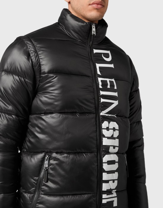 куртка  из проверенных материалов спереди