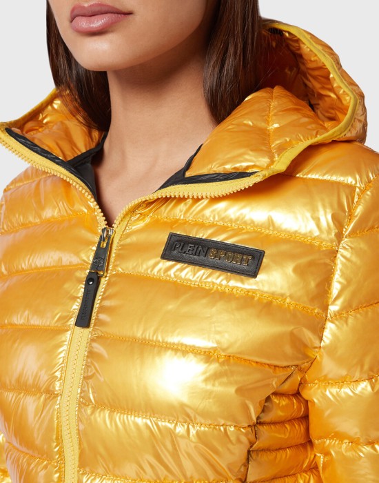 куртка  из проверенных материалов спереди