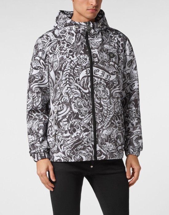 куртка  по цене 52064 руб вид справа