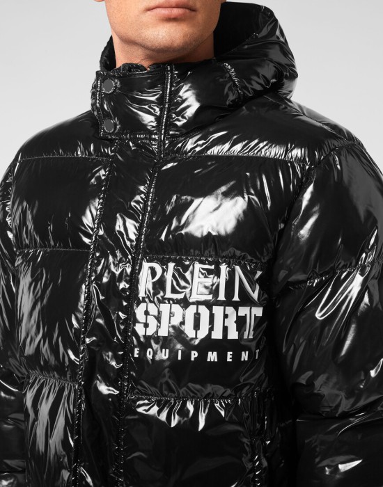 куртка  из проверенных материалов спереди