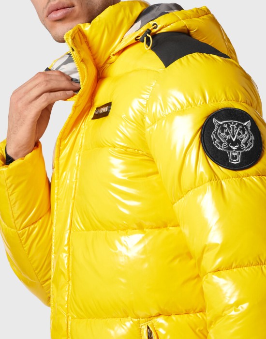 куртка  из проверенных материалов спереди