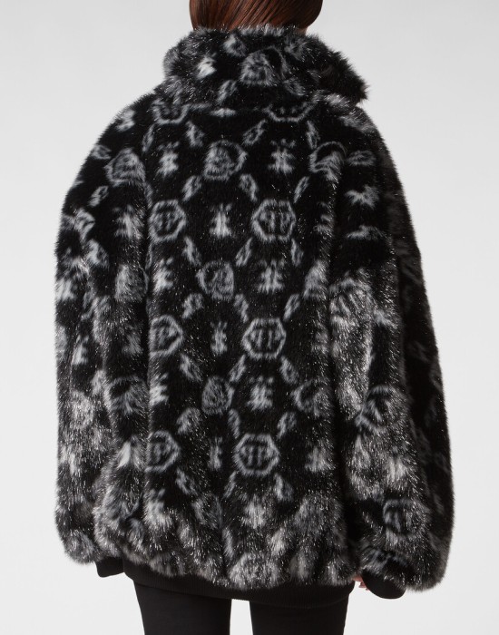 куртка  из америки вид сбоку