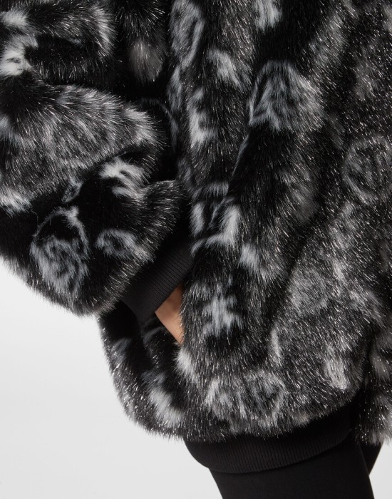 Продукция для женщин фото