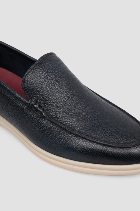 лоферы  из льна спереди